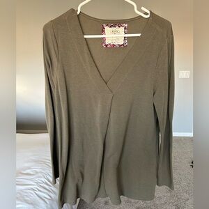 Longsleeve top